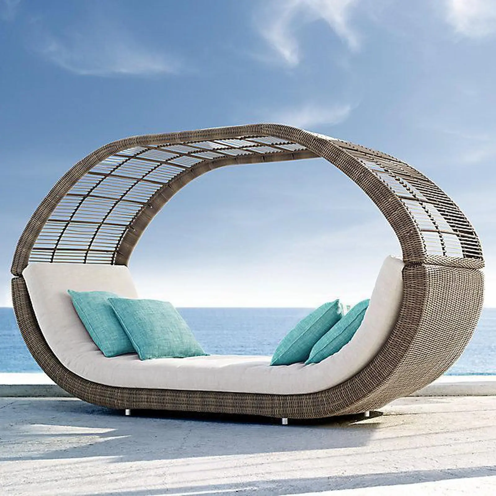 Daybed rotan sintetis jumbo daybed bantalan tebal Indonesia Furniture 2 Daybed rotan sintetis jumbo daybed bantalan tebal Indonesia Furniture