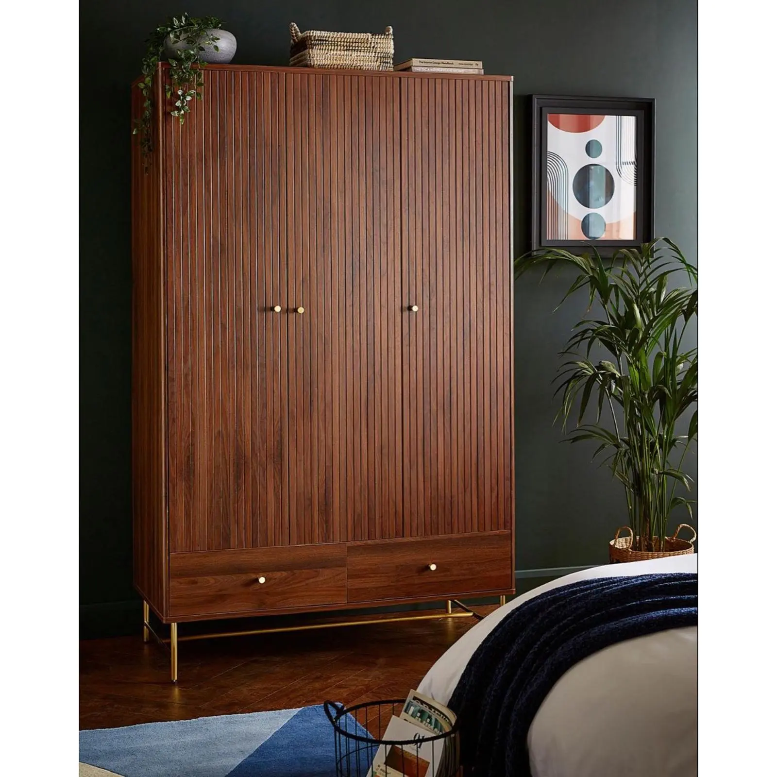 Lemari pakaian elegan kaki stainles gold almari baju mewah Indonesia Furniture