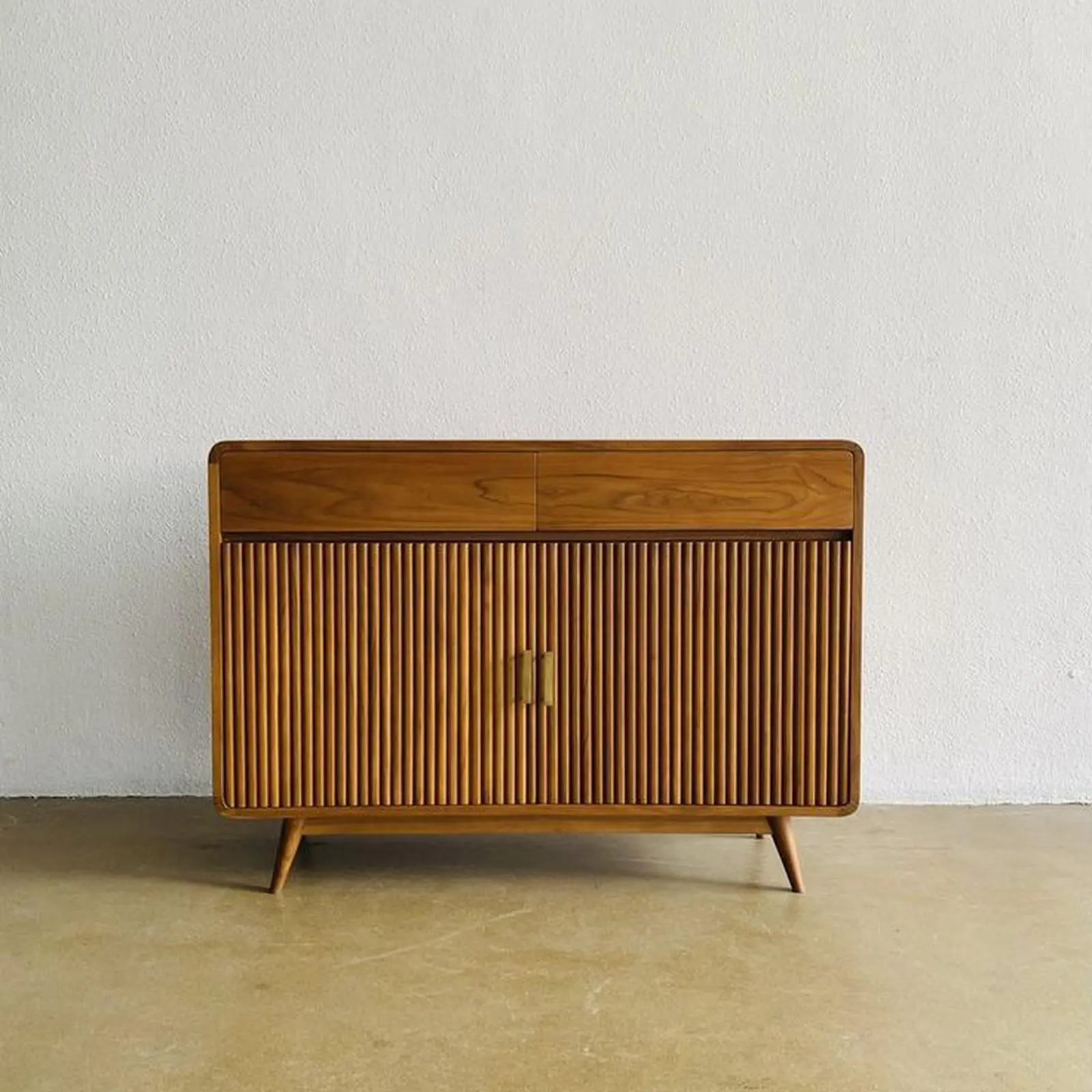 Bufet minimalis modern full kayu jati rak tv kekinian Indonesia Furniture 2 Bufet minimalis modern full kayu jati rak tv kekinian Indonesia Furniture