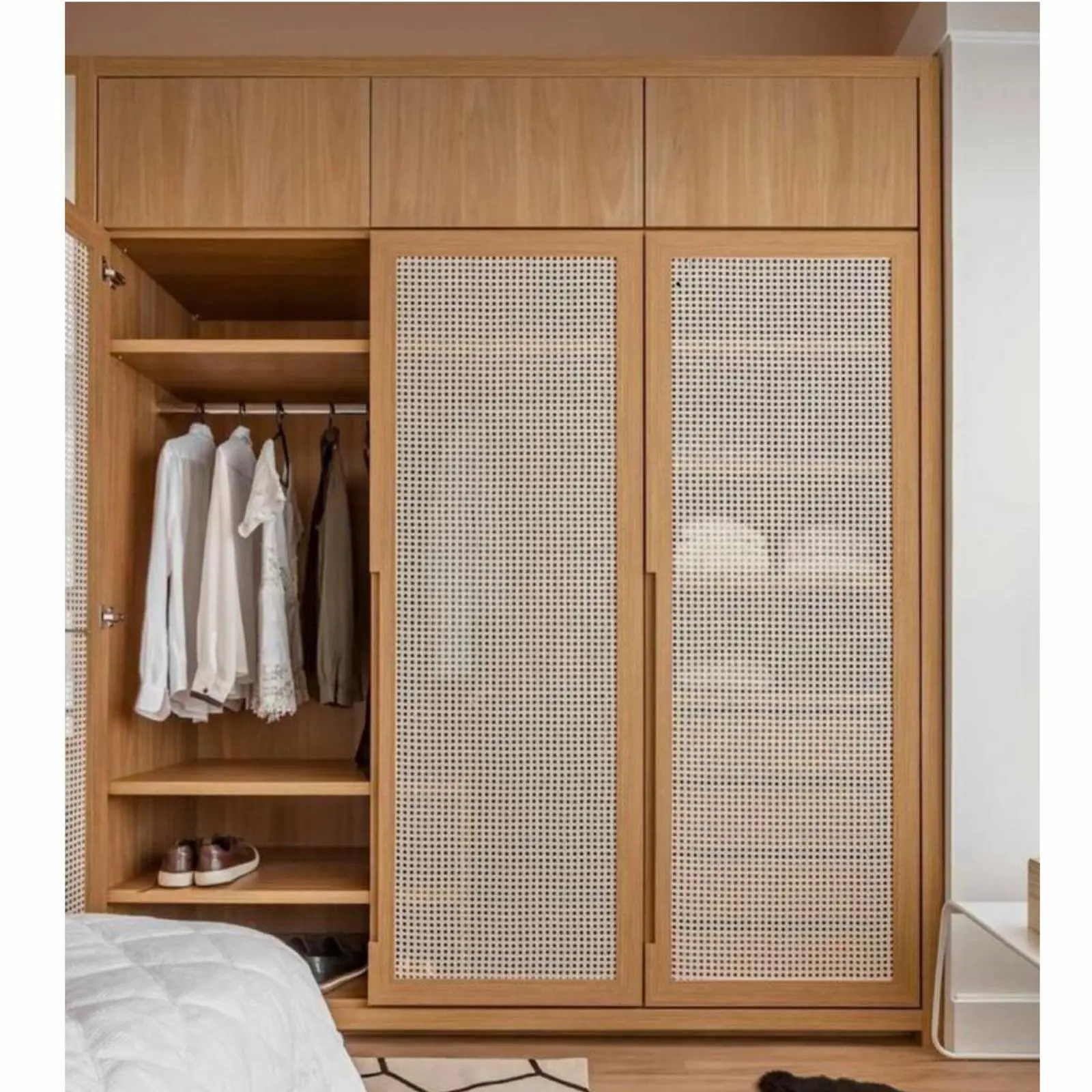Dp 50% almari custom rotan pintu 3 sliding (pesanan pribadi) Indonesia Furniture
