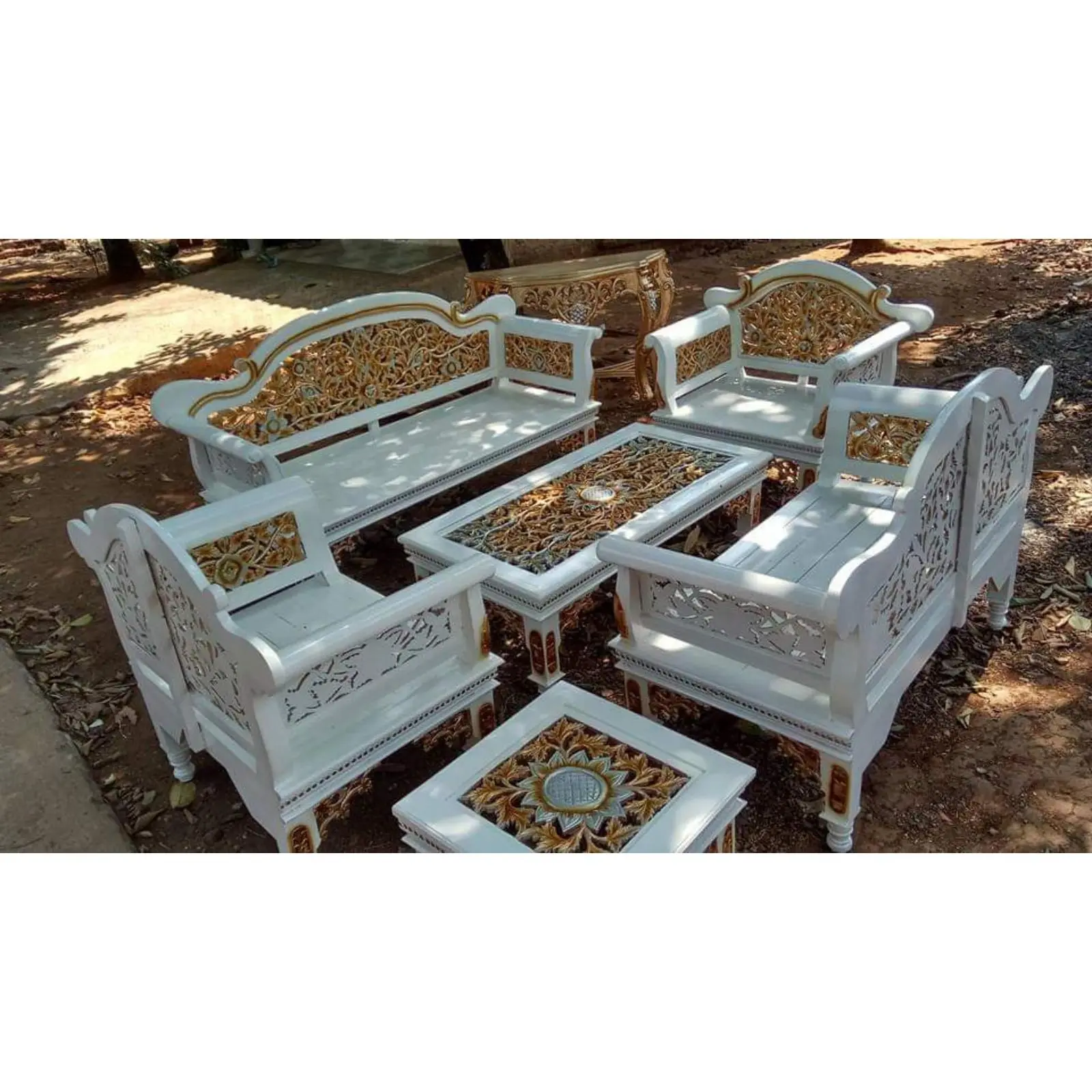 Kursi tamu madura finishing duco kursi tamu murah ukir jepara Indonesia Furniture 2 Kursi tamu madura finishing duco kursi tamu murah ukir jepara Indonesia Furniture