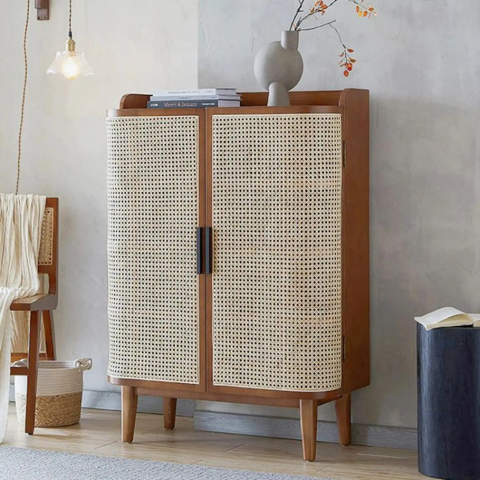 Rak buku modern pintu rotan terbaik tempat penyimpanan barang Indonesia Furniture 4 Rak buku modern pintu rotan terbaik tempat penyimpanan barang Indonesia Furniture