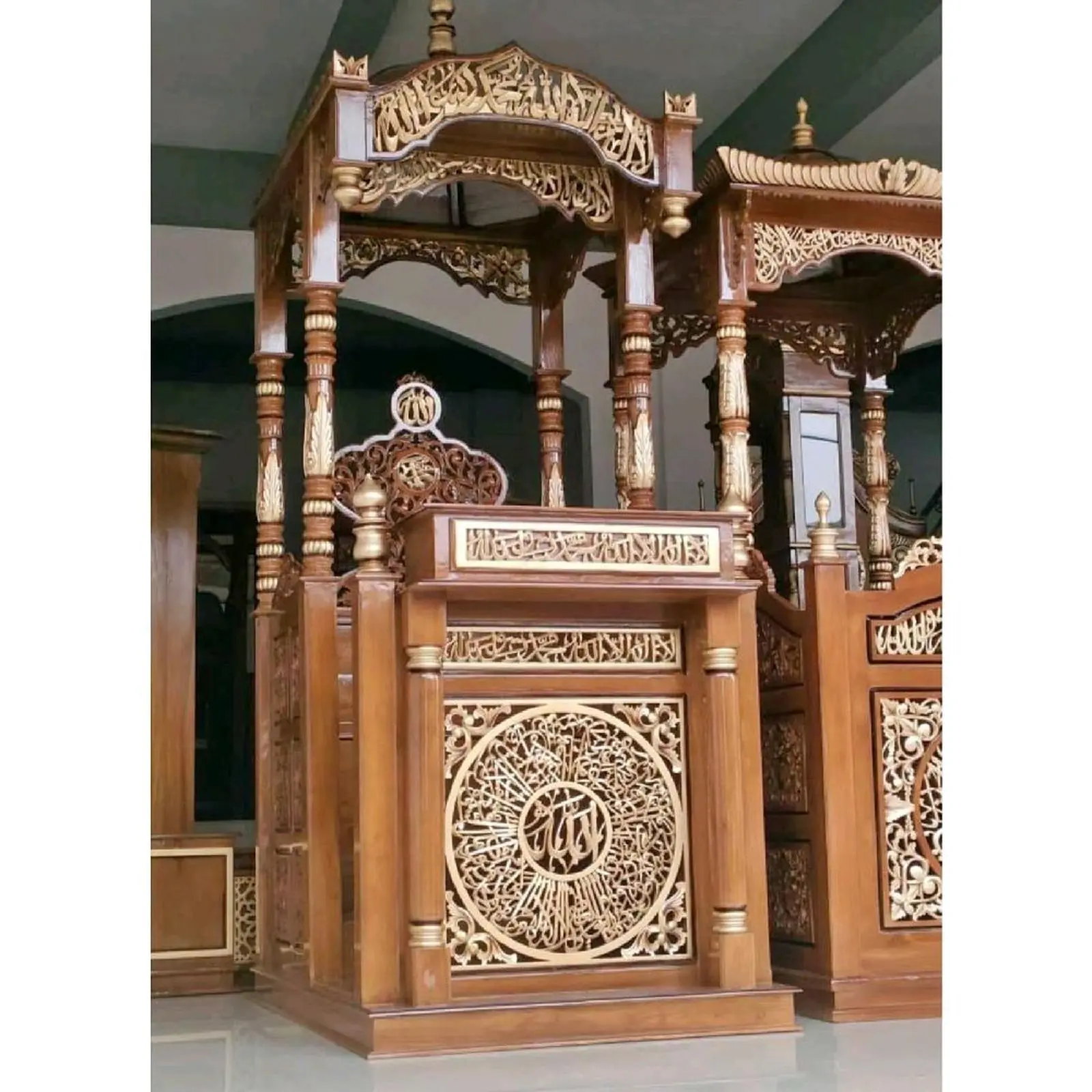 Mimbar masjid kubah kaligrafi mimbar kayu jati kereta - DP Indonesia Furniture 2 Mimbar masjid kubah kaligrafi mimbar kayu jati kereta - DP Indonesia Furniture