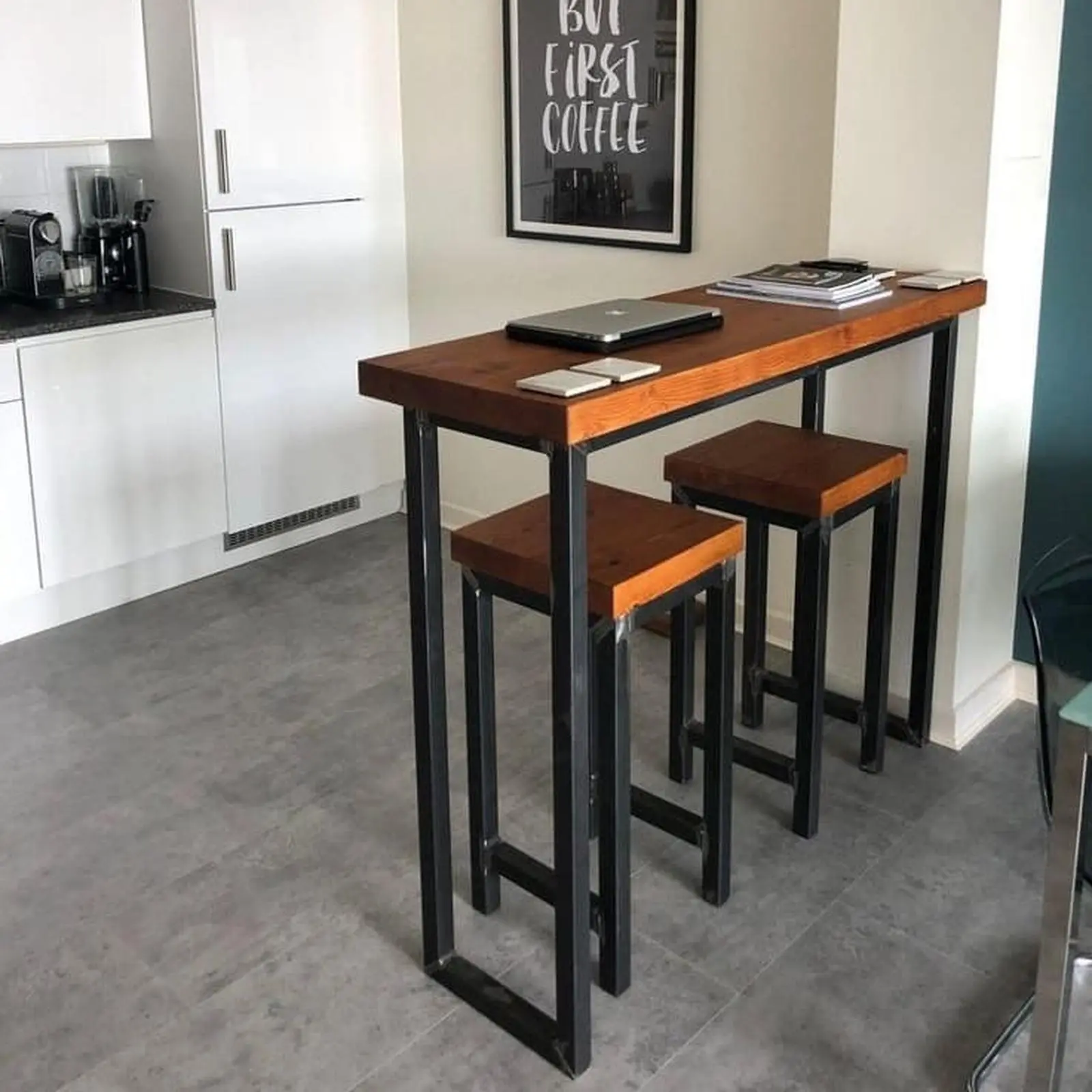 Set meja bar besi terbaru kombinasi kayu jati terbaik Indonesia Furniture